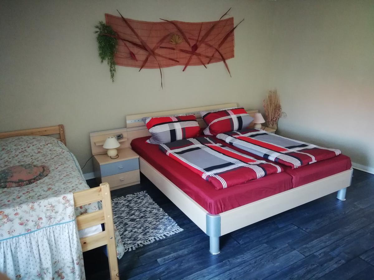 Ferienwohnung Zur Alten Schule 프리츠워크 외부 사진